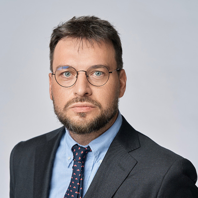 Prelegent Piotr Arak